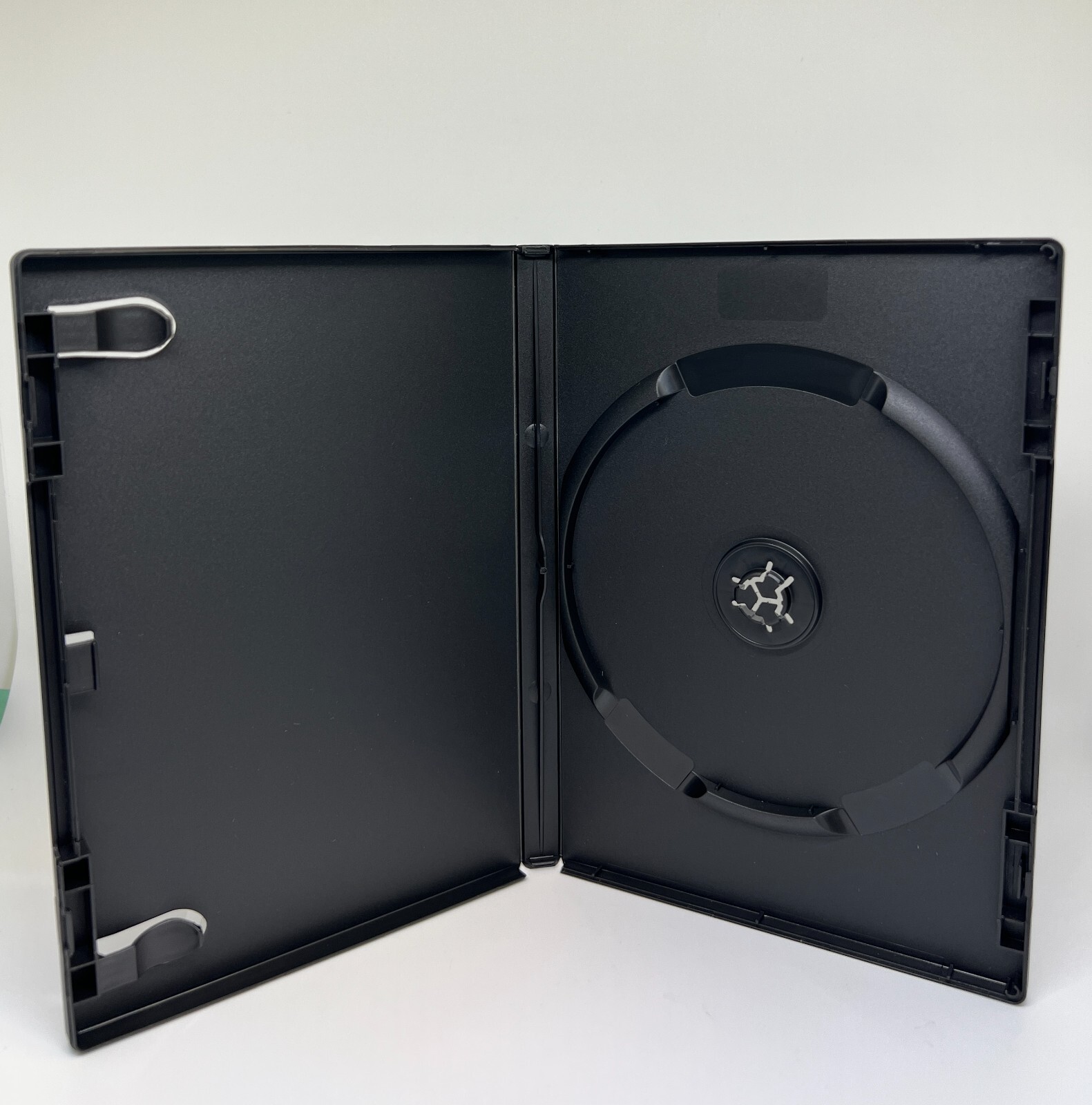 100 NEW STANDARD 14MM SINGLE BLACK DVD CASES, NO DVD LOGO, TOP QUALITY, PSD12