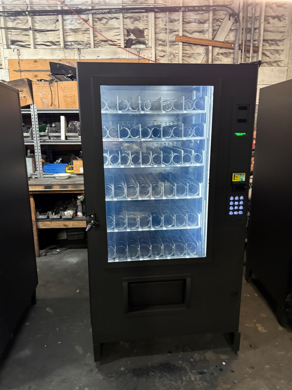 AMS 39 Outsider Combo Vending Machine Sensit 3 FREE SHIPPING