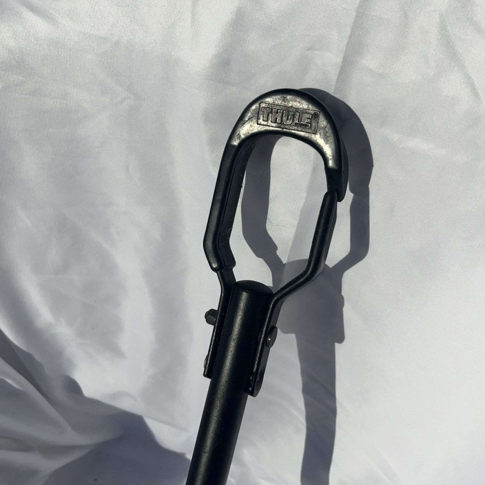 Thule Adjustable Safety Lanyard Tether w/ Dual Carabiner Hooks – Black