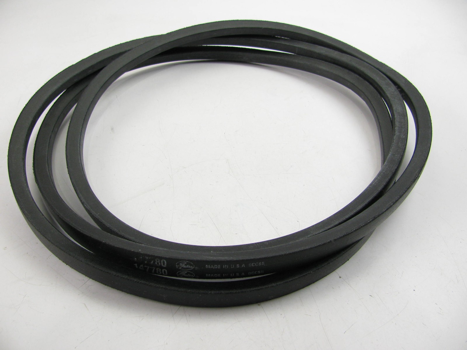 Gates 147780 Industrial Belt 5/8″ X 121″ OUTSIDE – 118″ INSIDE B118, 70560162
