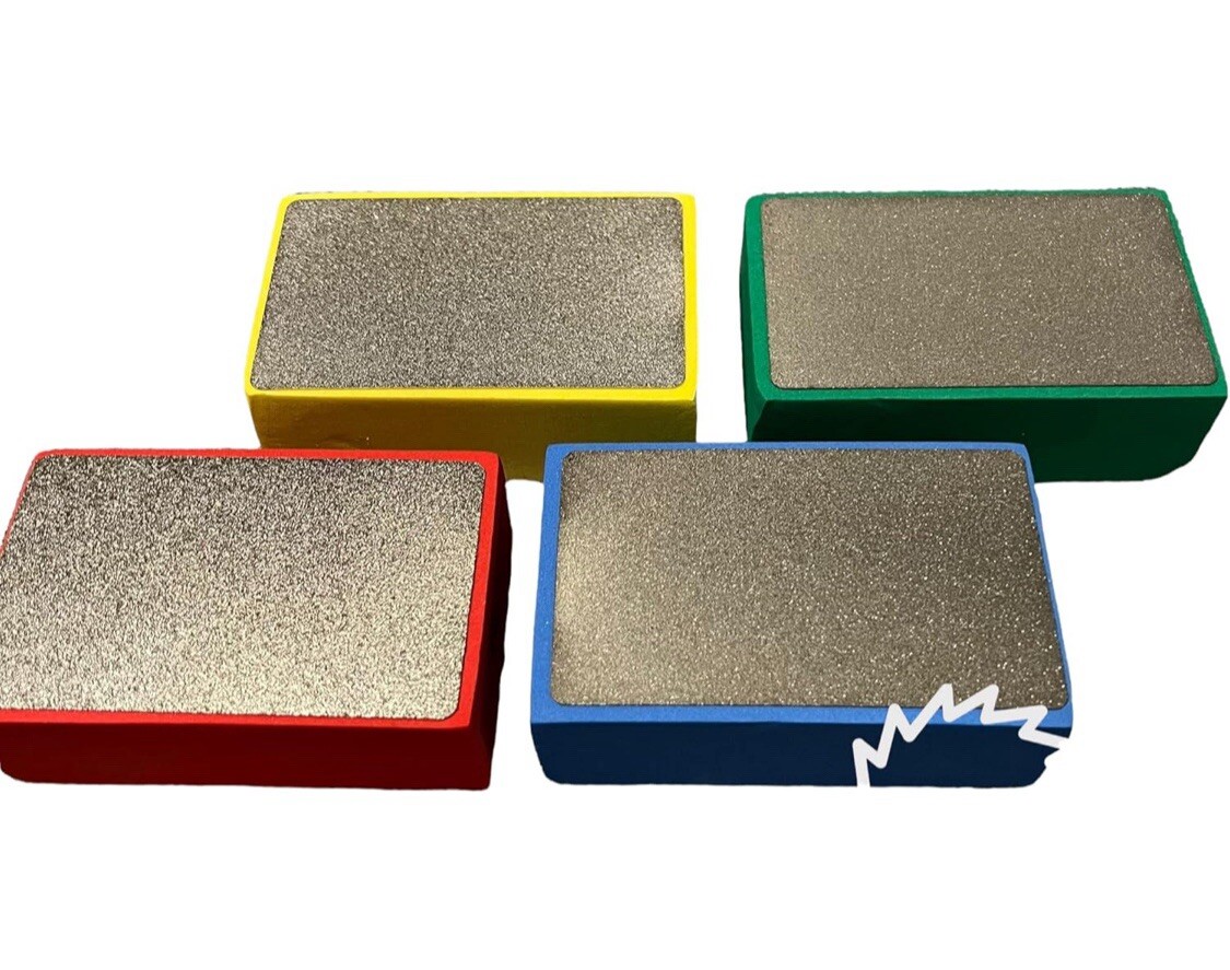 Diamond Hand Polishing Pads for Sanding & Grinding Stone, Concrete, Glass – 4PK
