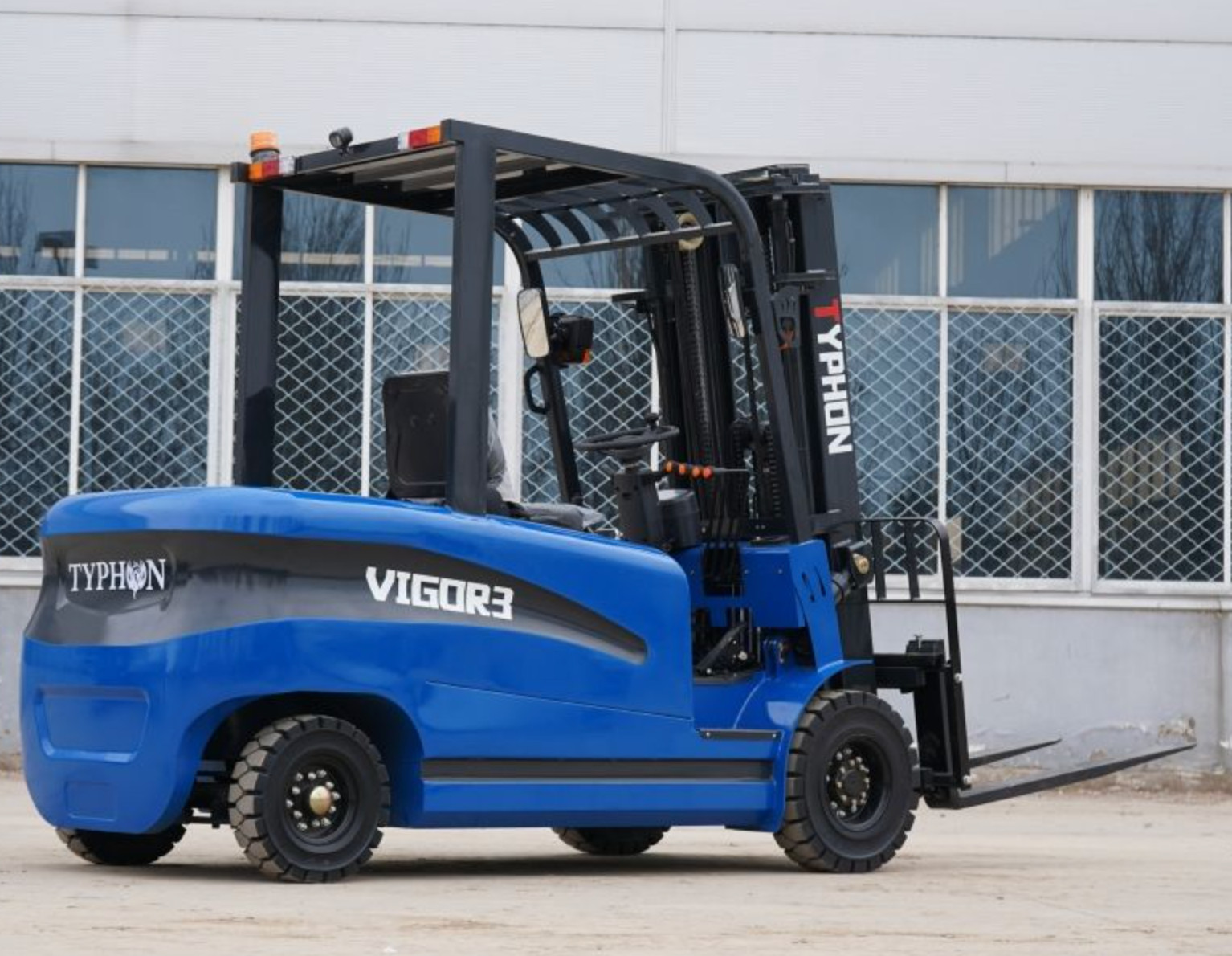 TYPHON VIGOR 3.0 Blue Electric Forklift 3 Ton Lifter Lift Truck Jitney Hi-Lo NEW