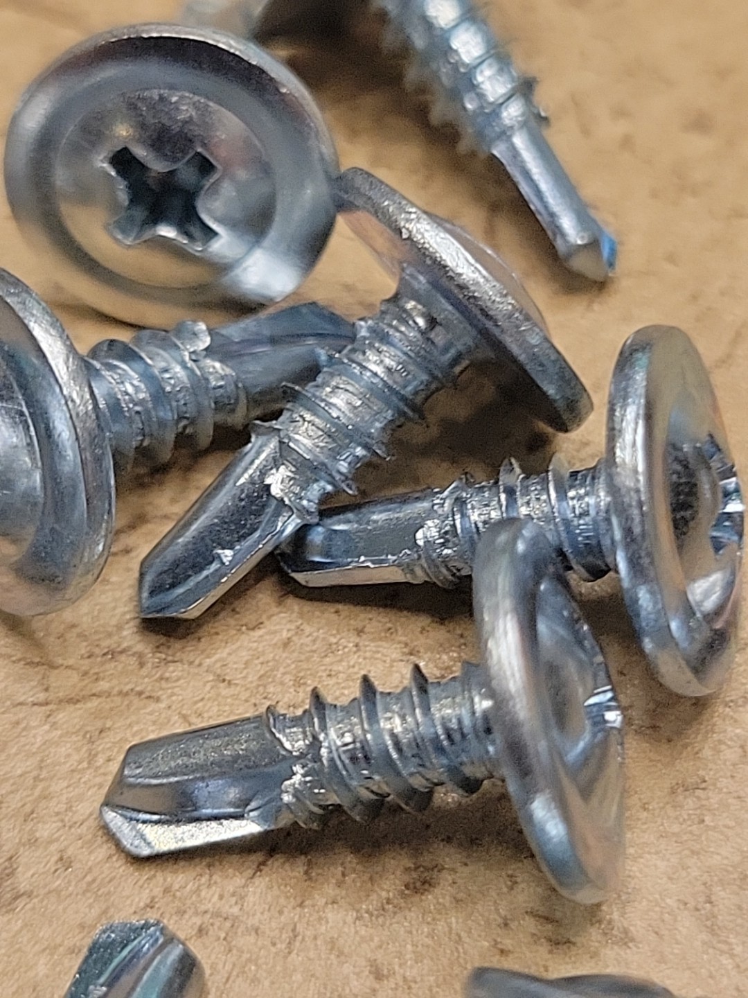500 Modified Truss Head Phillips Self Drilling Screws #8 x 1/2″ Zinc Plated