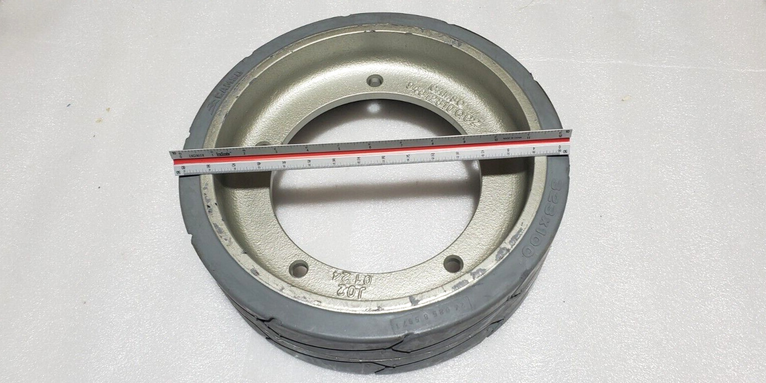 (1PCS) 323×100 Camso Forklift Tire 94012810 MADE IN SRI LANKA