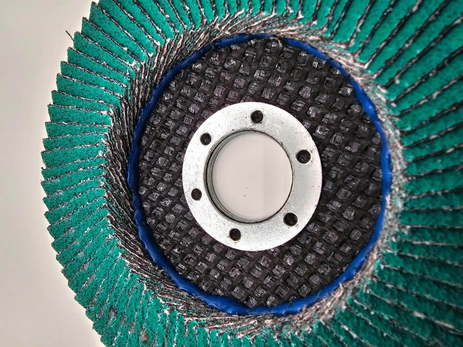 (QTY 4) 3M Flap Disc 30957 Green 577F 13300 Max RPM FN00510