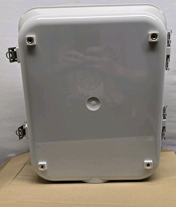 New Outdoor Wi-fi Box Clear Door Cord Grip Hole Ventev 12x10x5 NEMA V12105LC-CG