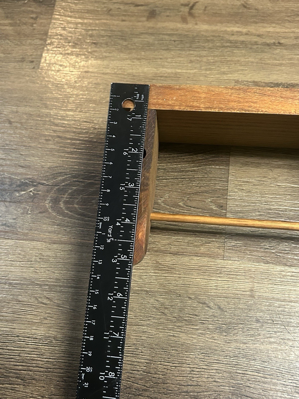 Vintage Rustic Country Heart Shelf With Two Dowels And Hanging Rod