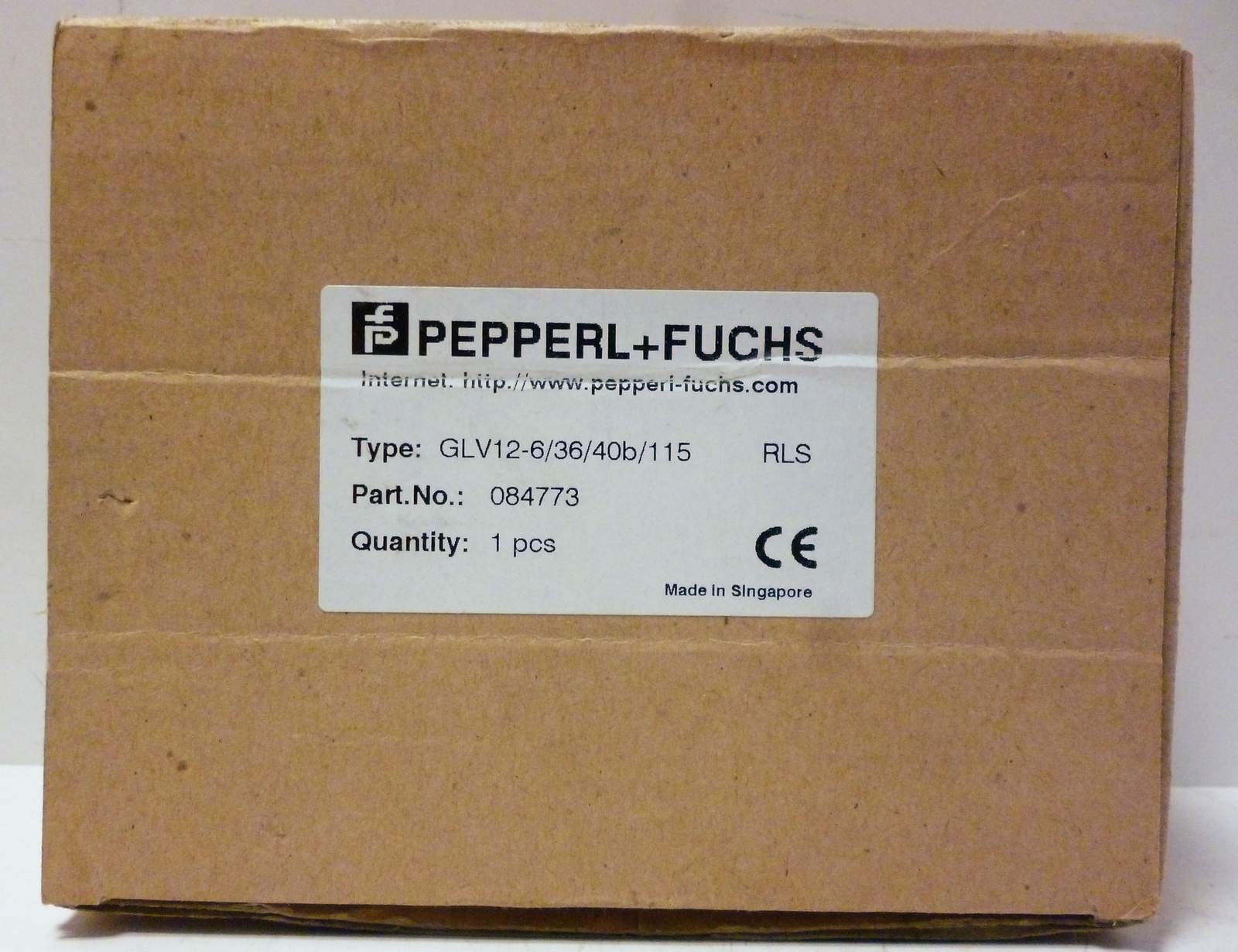 Pepperl GLV12-6/36/40B/115 Retro Reflective Photoelectric Sensor