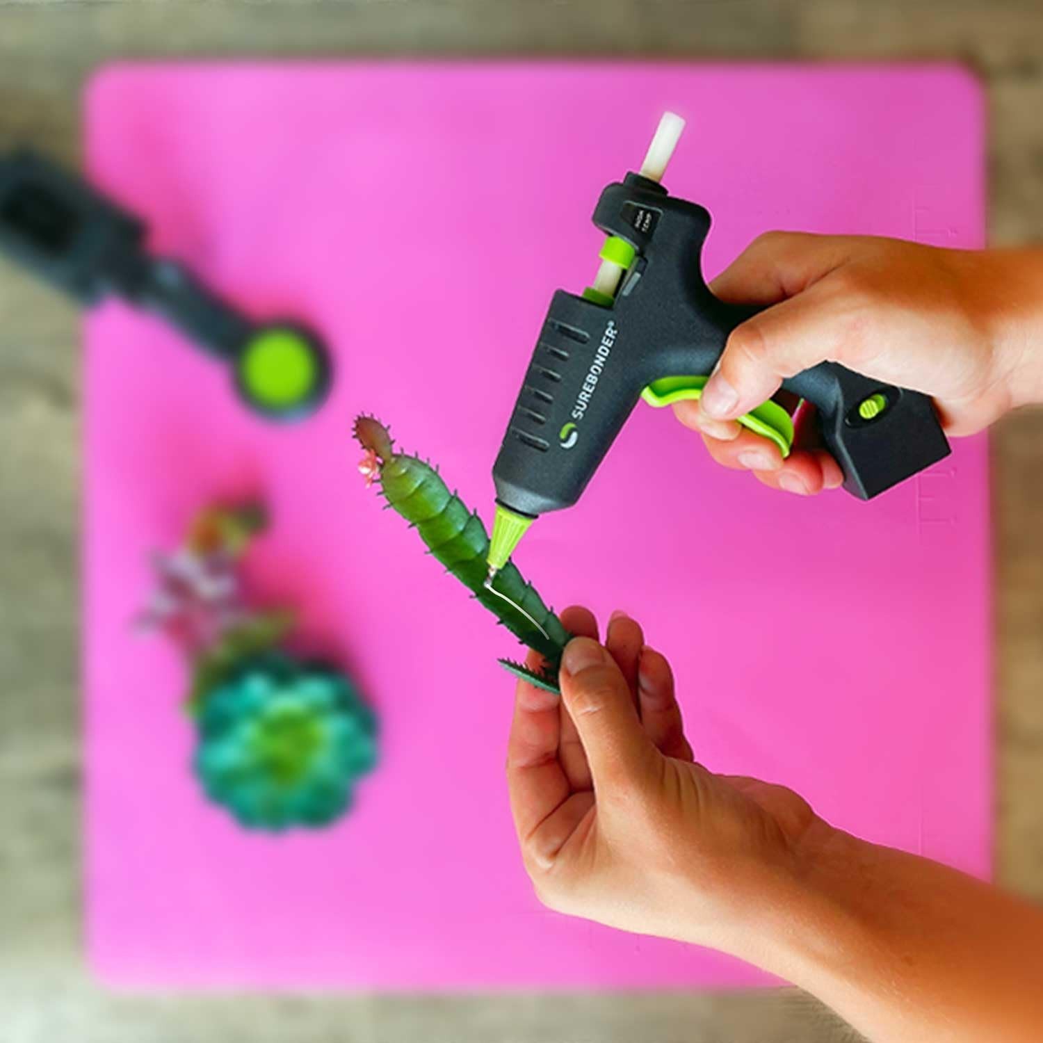 Surebonder Cordless/Corded High-Temperature Mini Hot Glue Gun with Fine Tip f…
