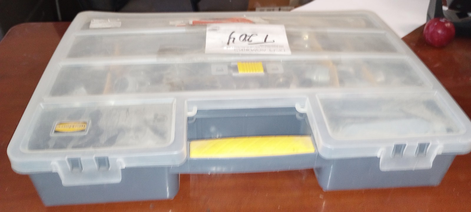 WORKFORCE 25 COMPARTMENT STORAGE CBOX WITH MISC PLUMBINH FITTINGS & ADAPTERS