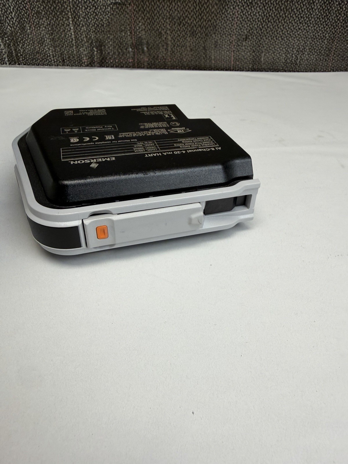EMERSON KJ3222X1-BK1 AI 8-Channel 4-20MA HART *Guaranteed* Ships Fast