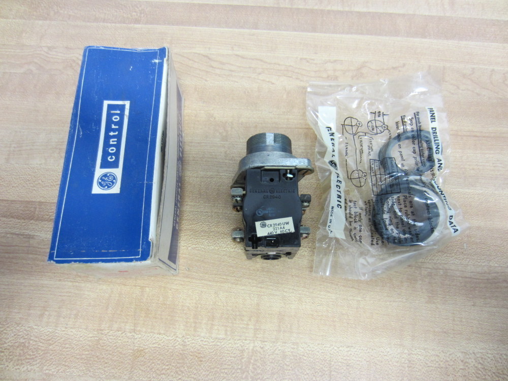 GE General Electric CR2940UW221A4 Pushbutton CR2940 Without Bulb