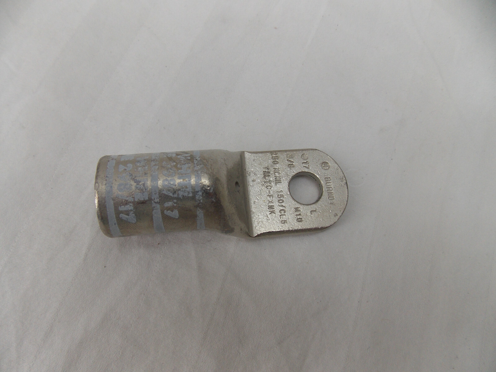 Burndy YAG31LTC38FXG2NK HYLUG 10064875 12each