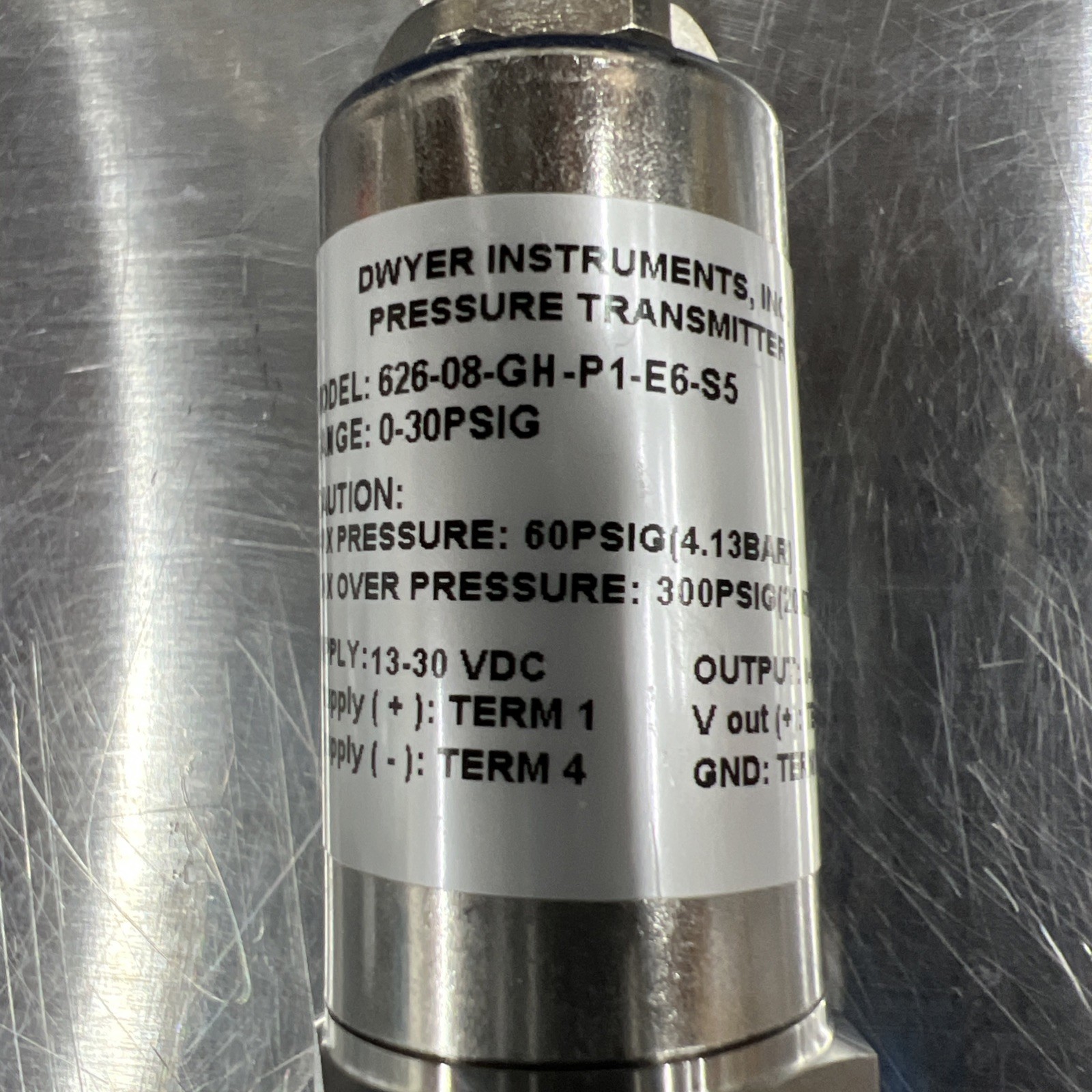 Dwyer Instrument Pressure Transmitter 626-08-GH-P1-E6-S5 24VDC 0-30PSIG 1/4″ NPT