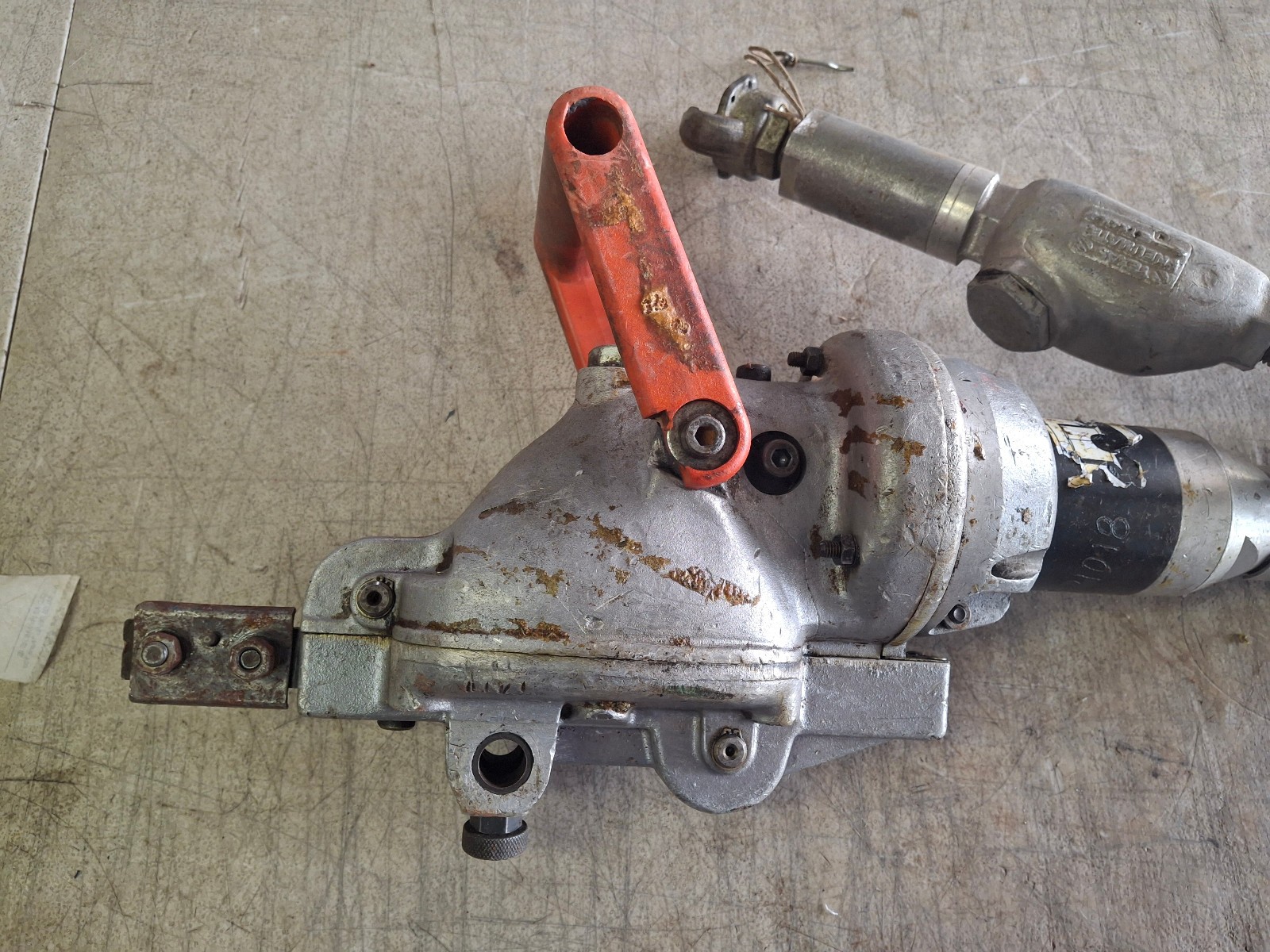 WIDDER 10267 PNEUMATIC AIR FOR METAL PIPES 1″ TO 30″ SIZE 0-300 STROKES/MIN