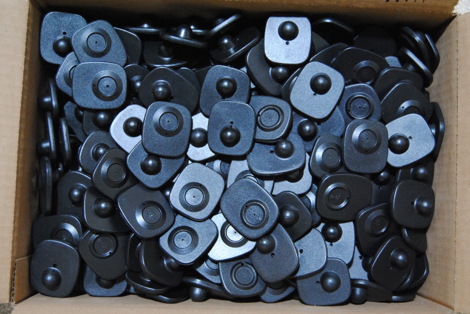 500PCS CHECKPOINT EAS RETAIL SECURITY HARD TAGS W/PINS FOR RF ANTI-THEFT ALARM