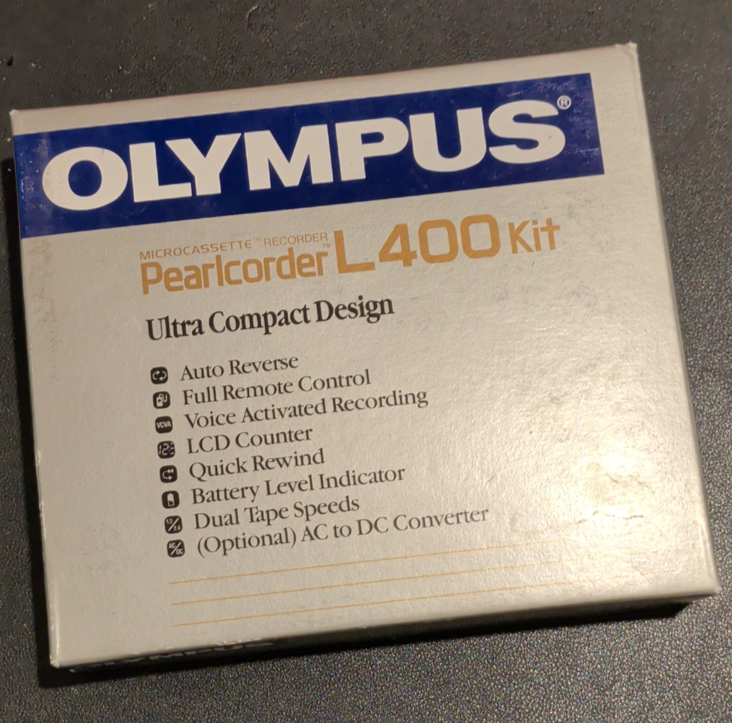 Olympus Pearlcorder L-400 Microcassette Kit Voice Activated, Auto Reverse