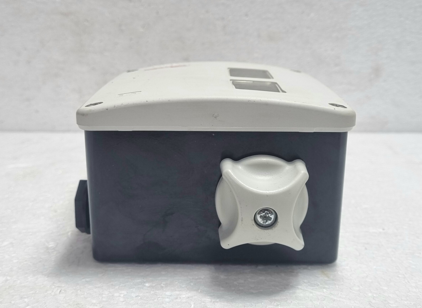 Danfoss RT112 Pressure Switch 017-519166 | Slight Damaged As Seen In Image 5