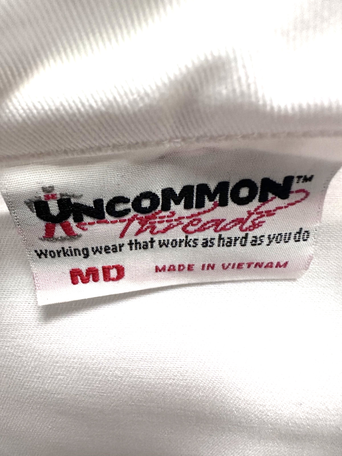 Uncommon Threads White Chef Coat Jacket 40-42 Medium 8 Button Style 0400 NEW