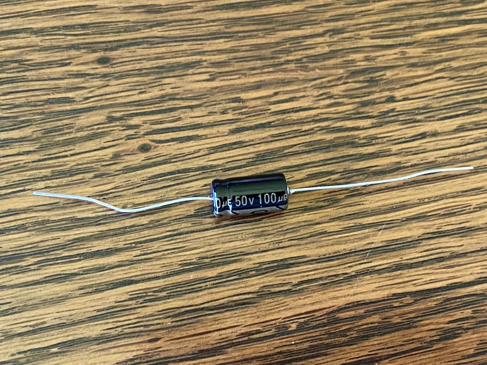 New 50v Axial Capacitor 5 6.8 10 15 22 25 33 47 50 68 100 uf Stereo Radio Repair