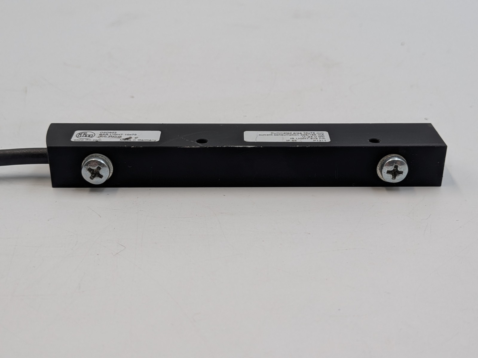 PERFECT FUNCTIONAL CONDITION – IFM Bar Light O2D922 10MM x 75mm