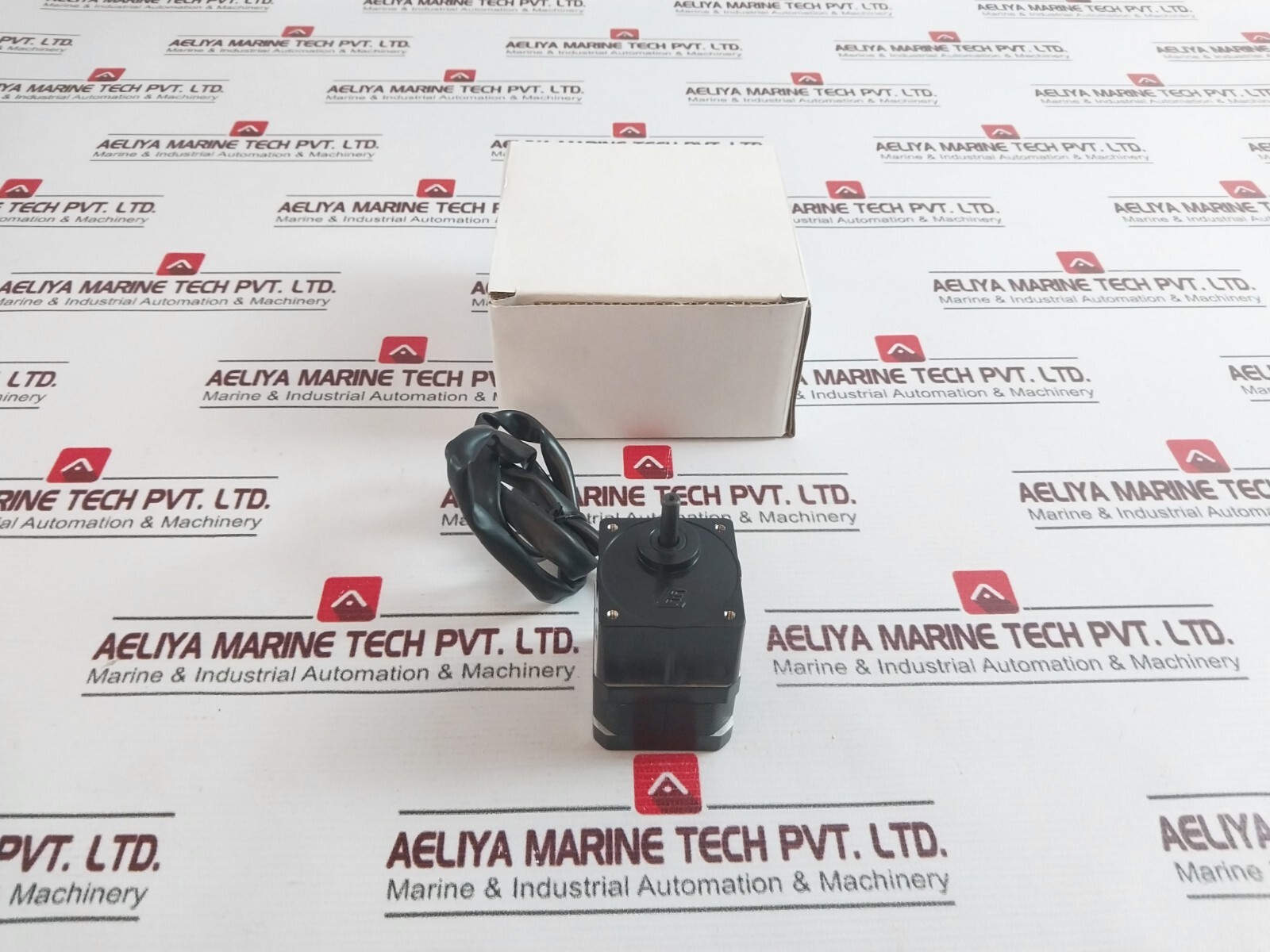 LIN ENGINEERING 4118S-54-01RO Stepper Motor