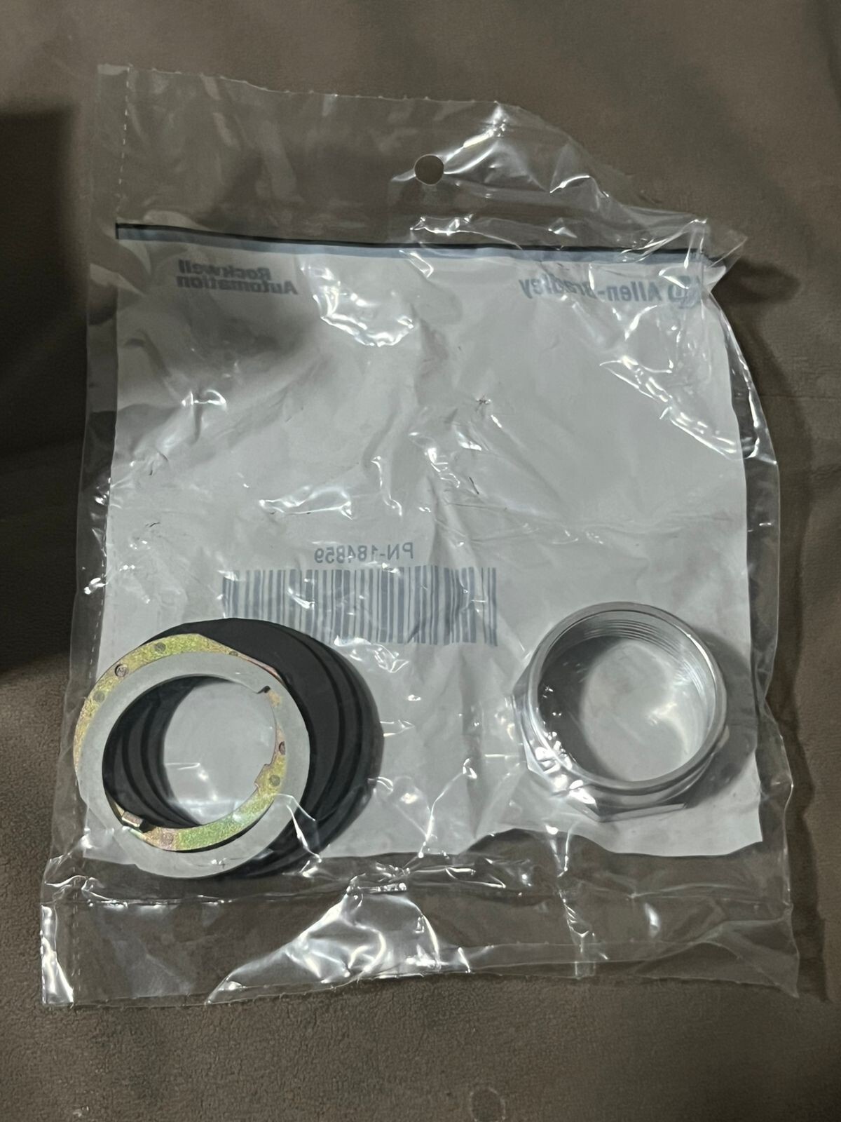 Allen-Bradley 800TFX6D4 Push Button/Retractive – Red