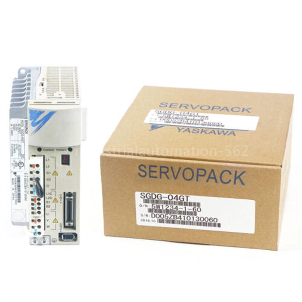 Yaskawa SGDG-04GT Servo Driver New In Box Expedited Ship