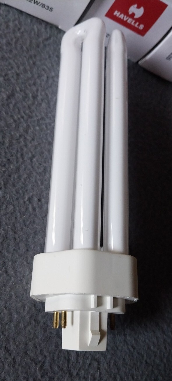 Lot Of Havells LYNX-TE 42 W Eco-line 10000 Hours GX24q-4 Pin 3200 lm 320 mA Bulb