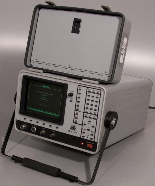IFR/Aeroflex MLS-800 Ground Landing Station Simulator/Microwave Test Set