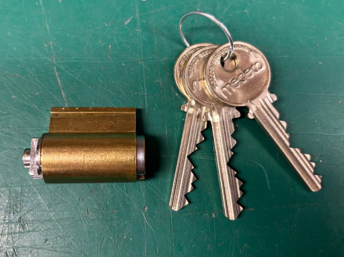 Medeco High Security Sargent & Greenleaf 826, 831, Hi-Shear Padlock Cylinder