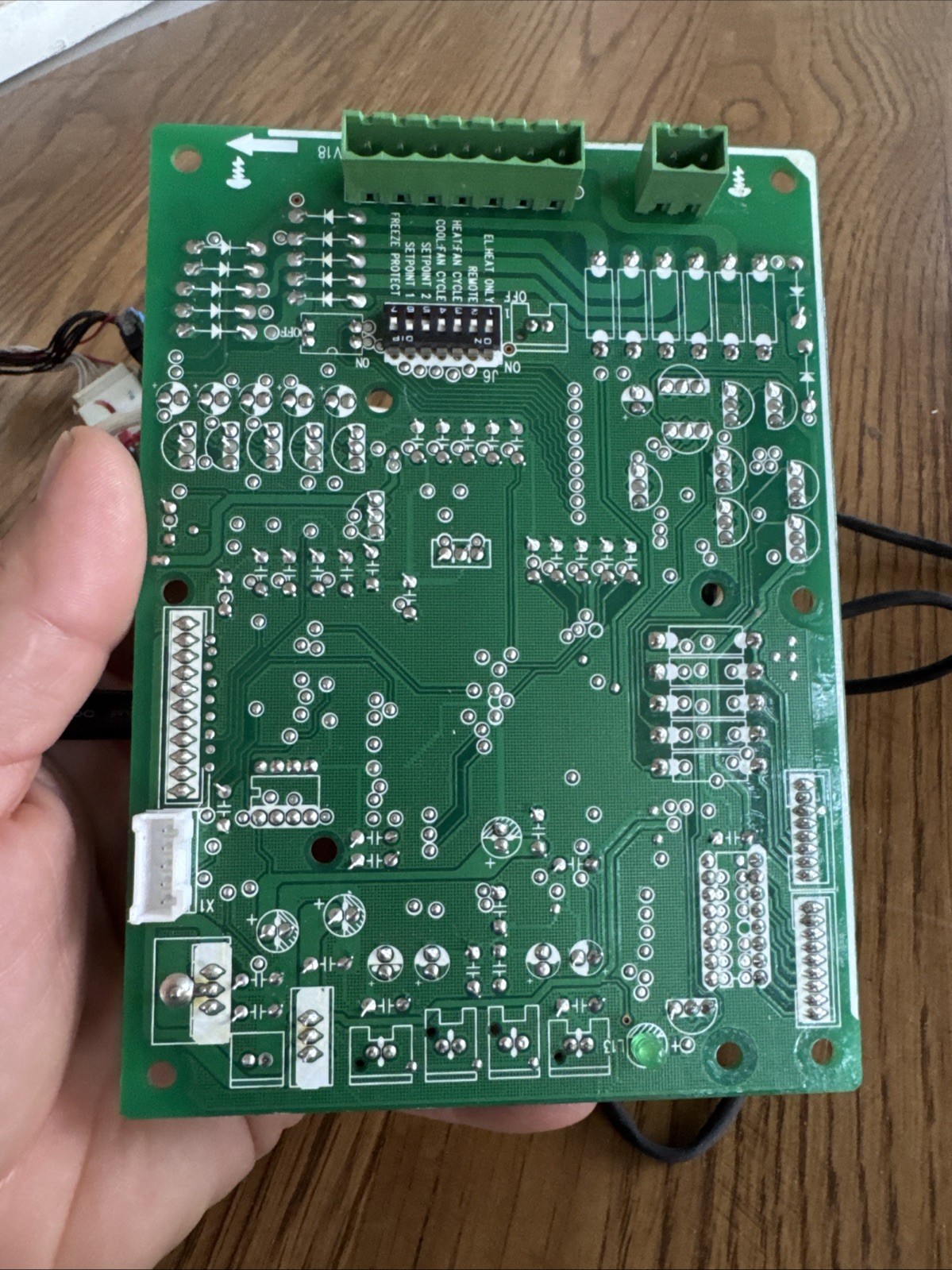 ✨GREE – Main Control Board Item: 30132118 (m205f3cj)- Thermostat Control✨