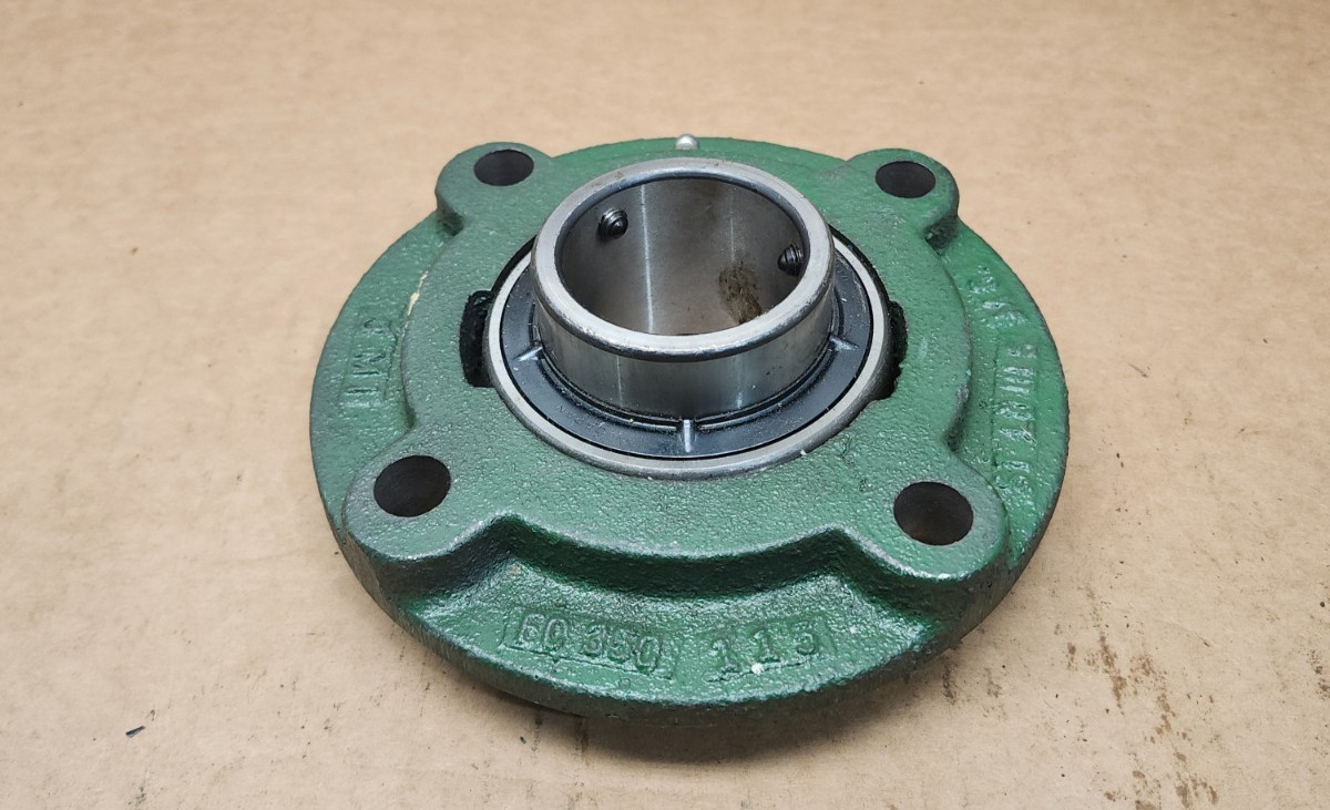 NEW BMI 4-BOLT FC350 115 ROUND FLANGE BEARING 1-15/16″ BORE UC210-115