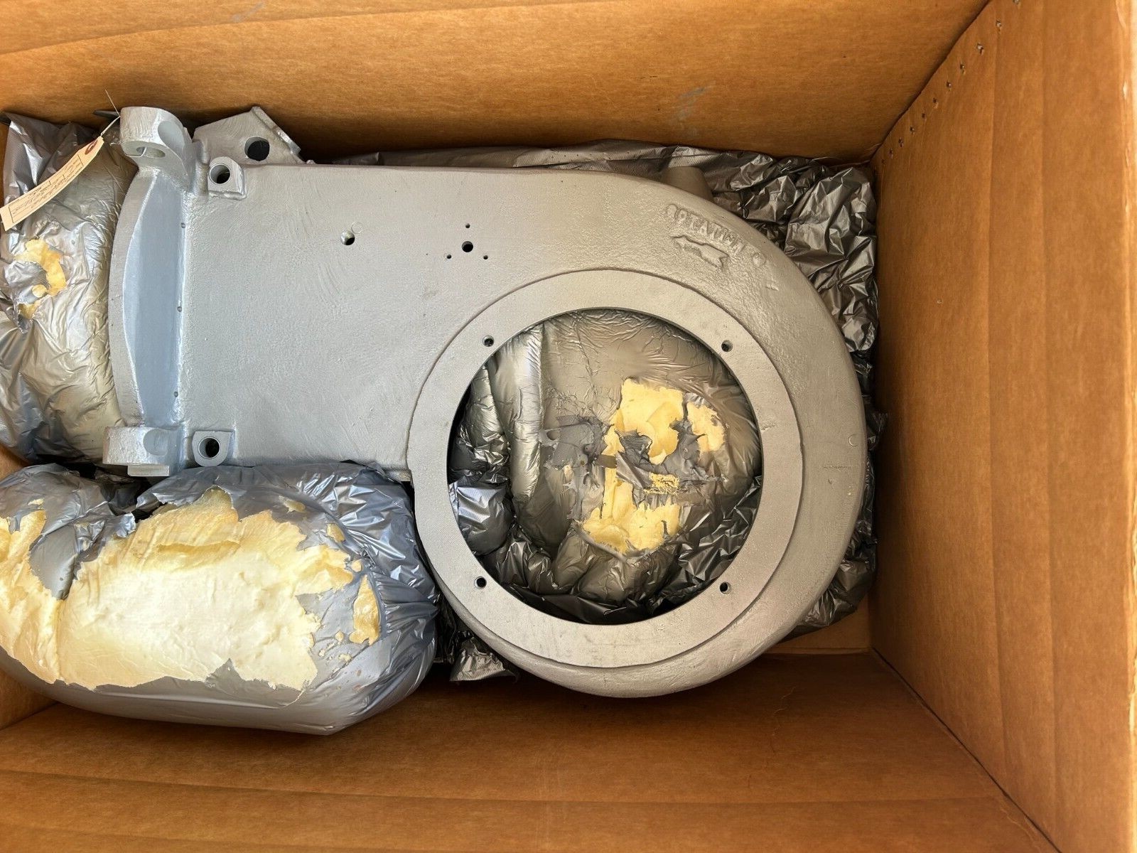 NORTH AMERICAN MFG AB4121-8.4-C11-UV Burner Housing NEW!