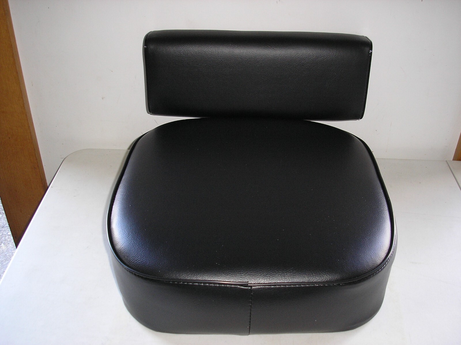 SEAT BACK BOTTOM CUSHION SET MINNEAPOLIS-MOLINE G GB GT R U UB Z / #6216