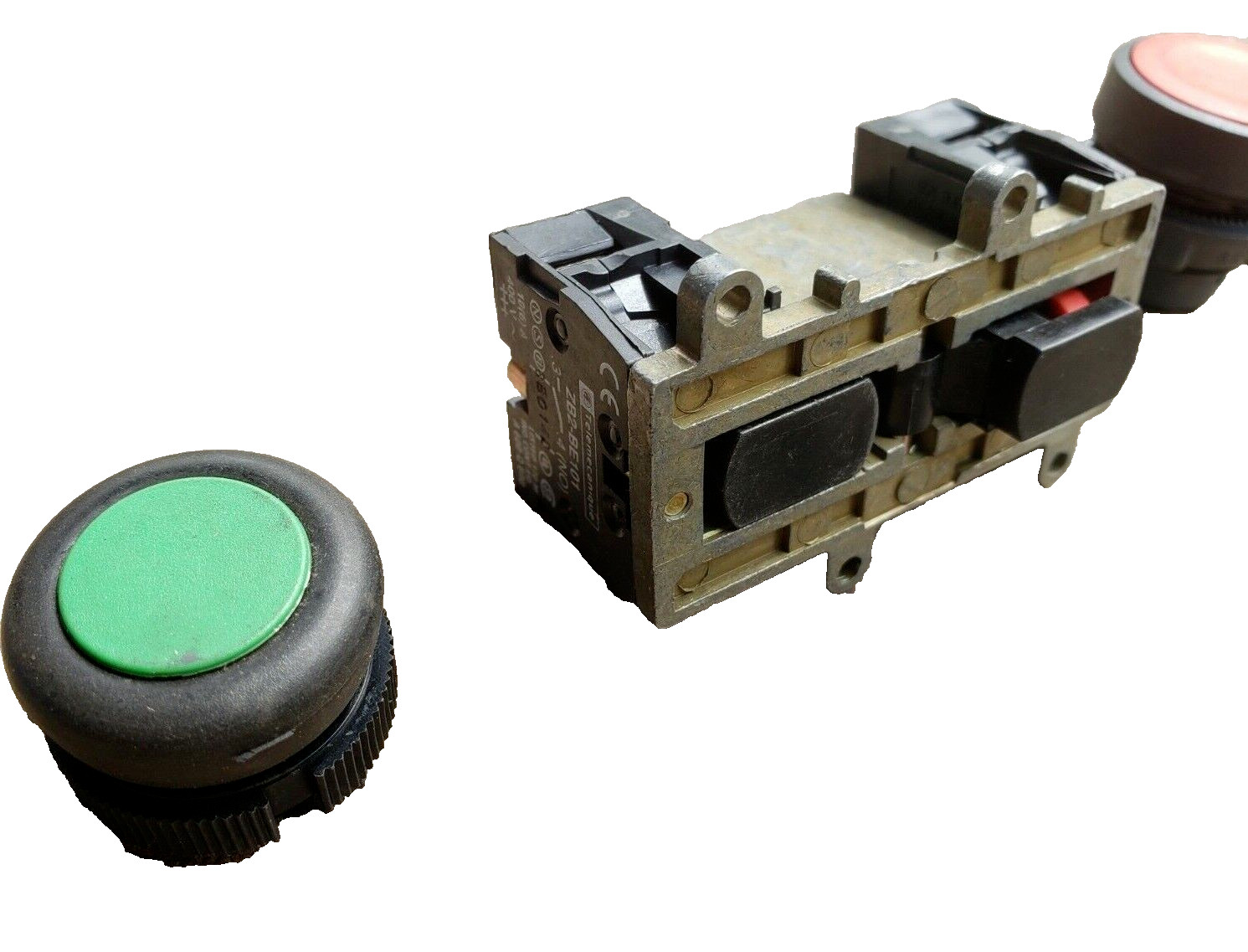 SCHNEIDER ELECTRIC ZB2-BE101 / ZB2-BE102 Push Button Retractive Switch