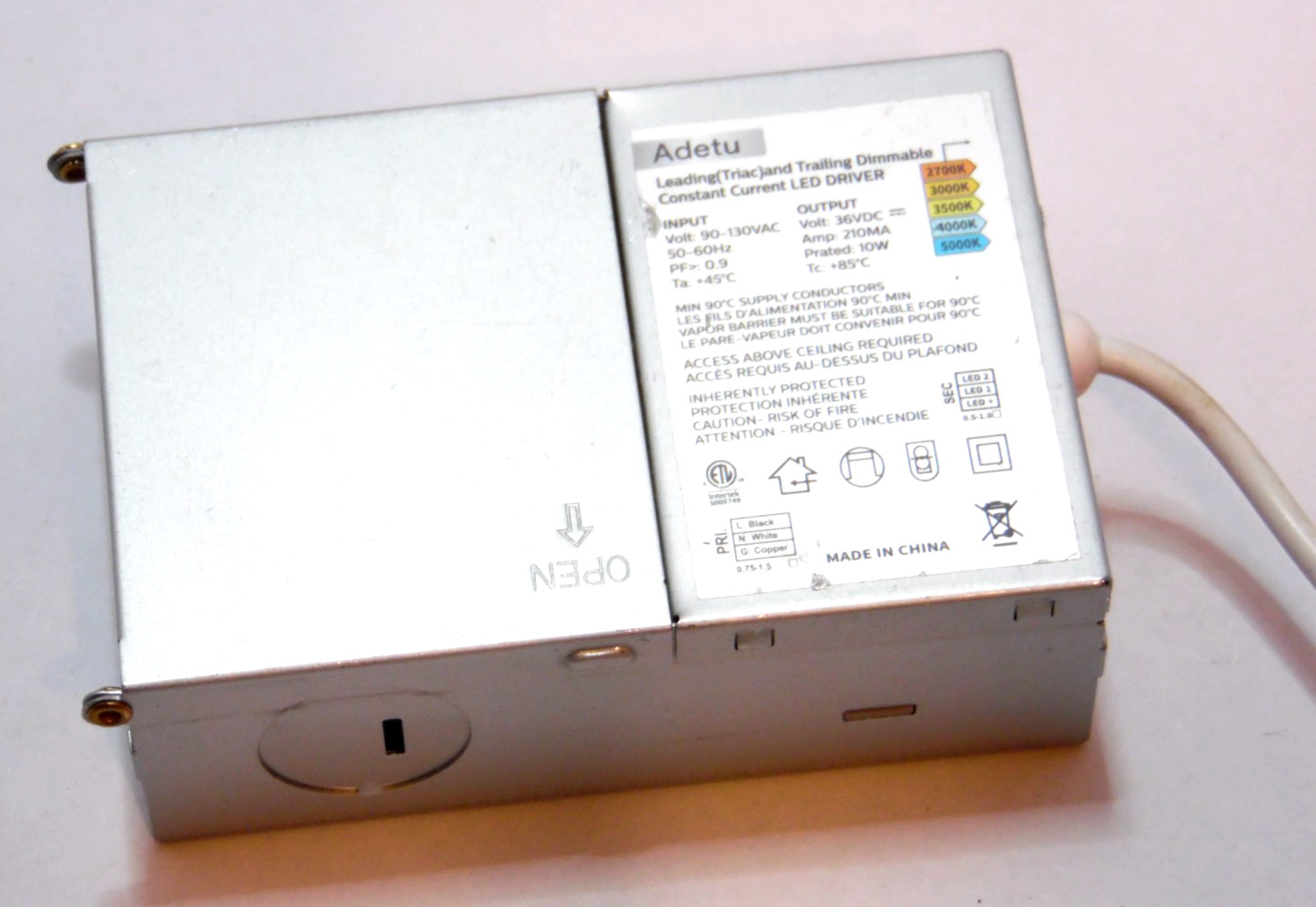 Adetu ~Leading Trial And Trailing Dimmable Constant Current LED Driver 90-130VAC