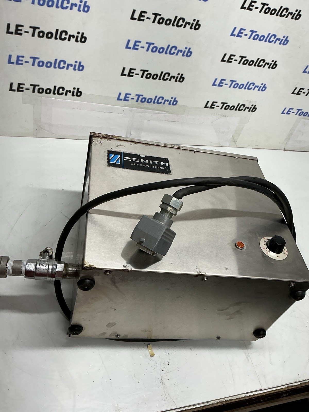 Zenith Ultrasonics Heated Ultrasonic Cleaning Tank T200-2H. Y-195s