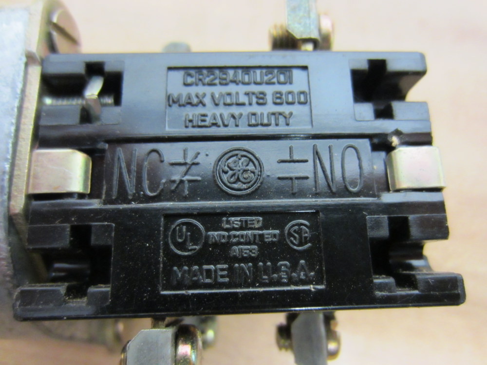 GE General Electric CR2940UW221A4 Pushbutton CR2940 Without Bulb