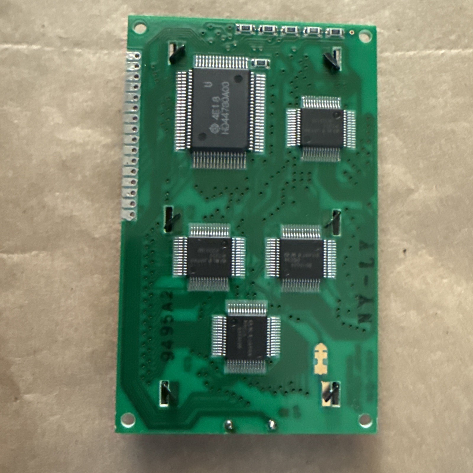 DMC20481NYU-LY Optrex Display Module
