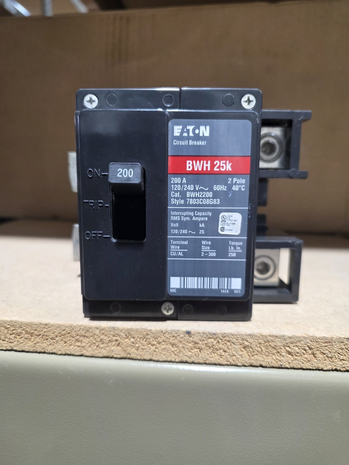 BWH2200 EATON NEW NO BOX (346 AVAILABLE] FREE SHIPPING