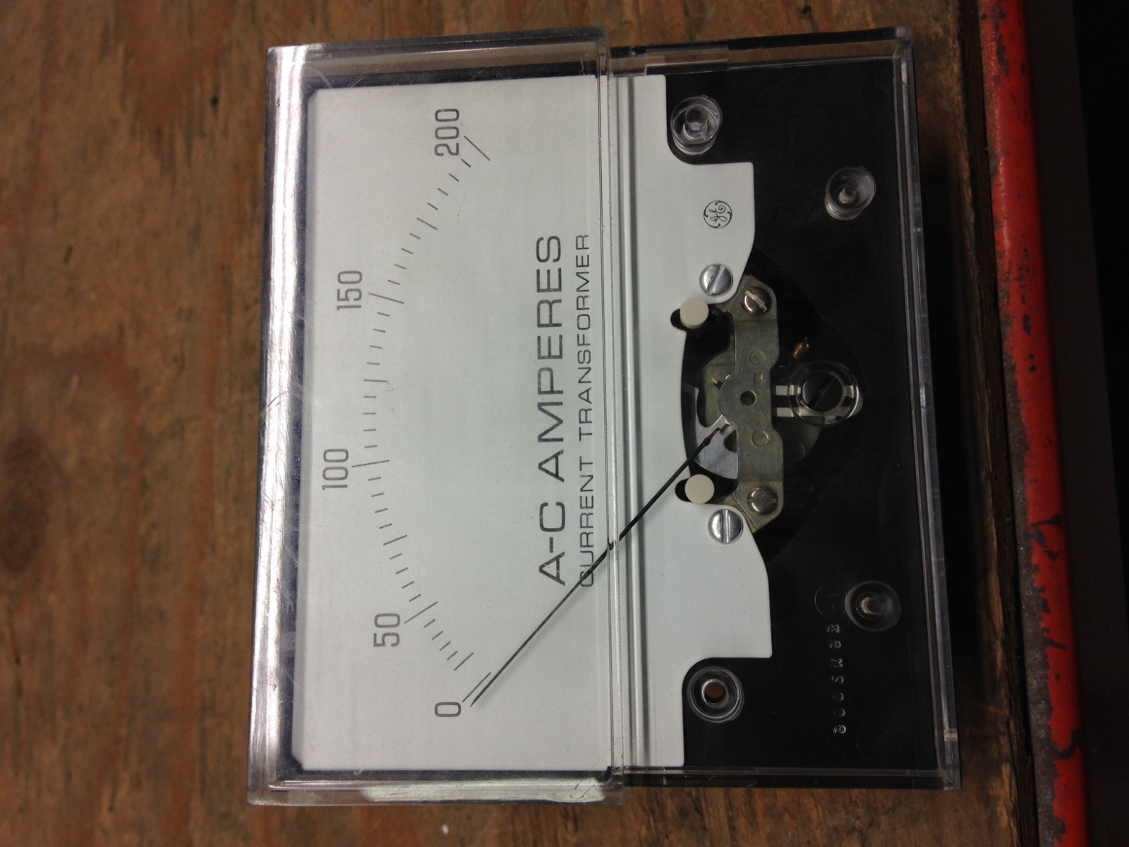 50-251440LSRL1 GE Panel Meter 0-200 Amps AC