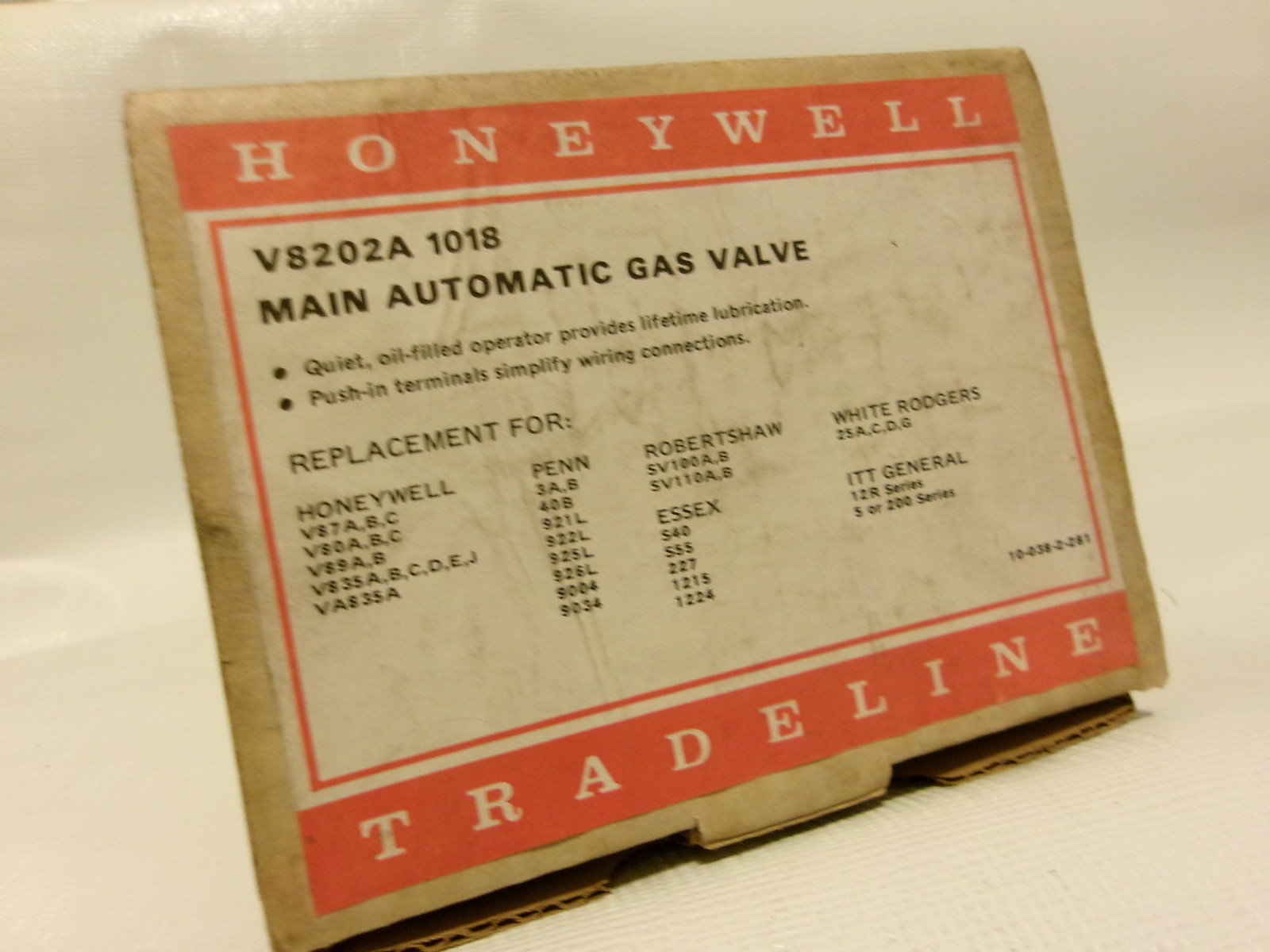 Honeywell V8202A 1018 Main Automatic Gas Valve, Quiet Oil Filled HVAC