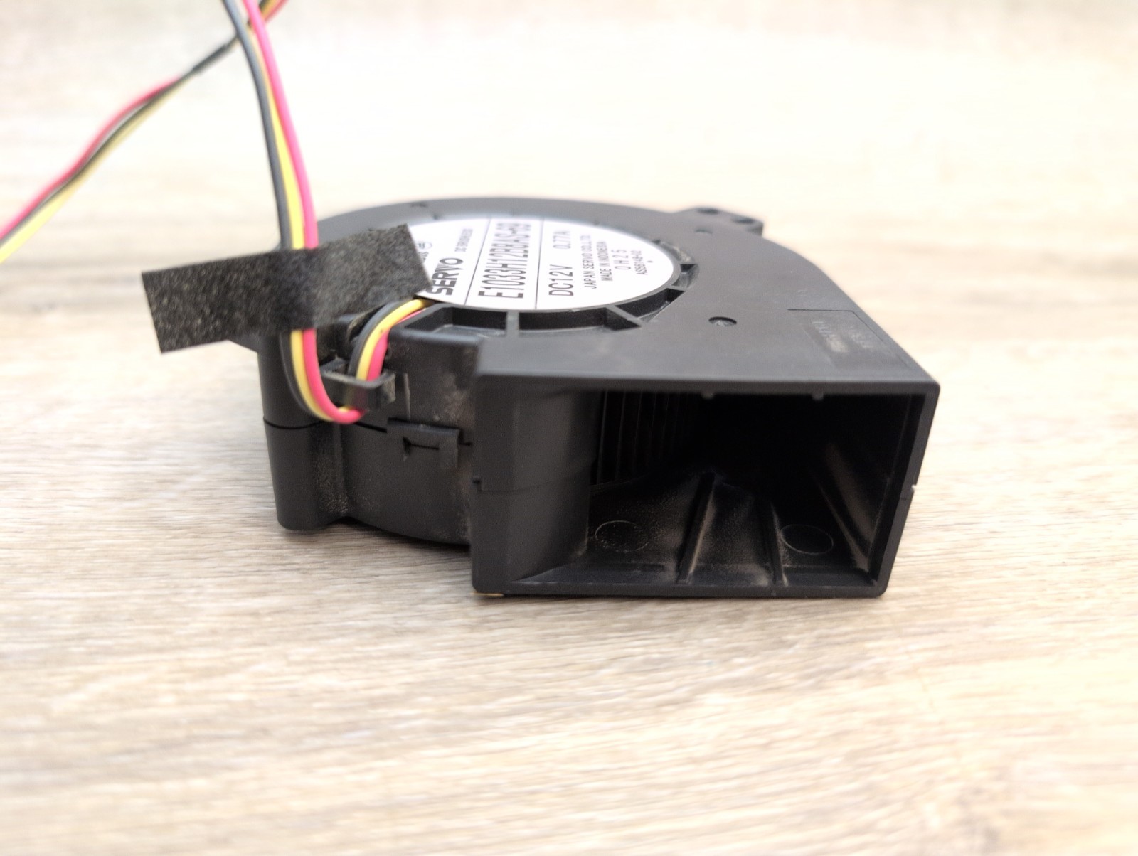 SERVO E1033H12B8AS-69 DC12V 0.77A Three-wire Turbine Blower Cooling Fan