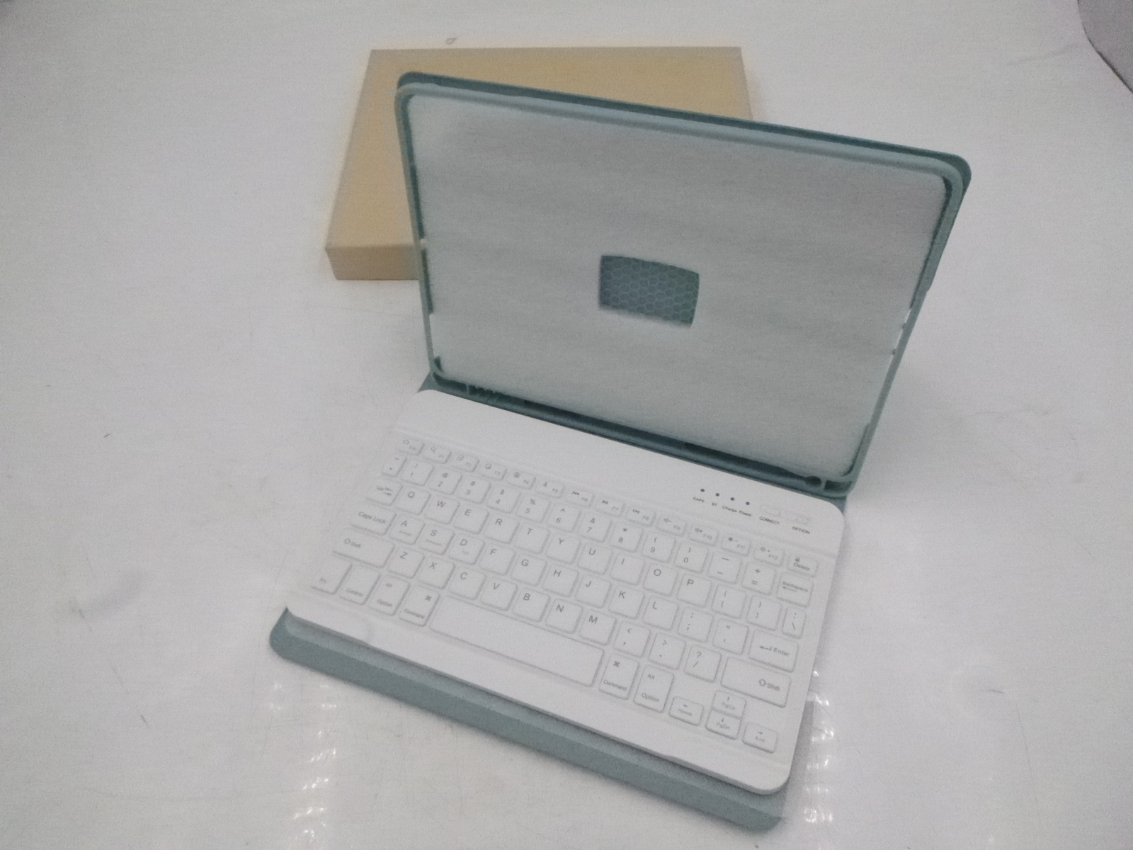Amzcase Smart Keyboard Case 9.7 For iPad 5-6th Generation Bluetooth