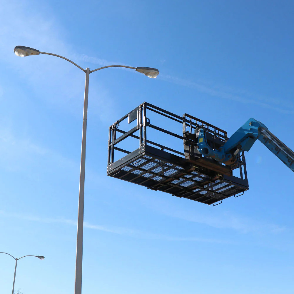 Titan Attachments 4′ x 7’8″ Mesh Telehandler Work Platform, Two Man Safety Baske