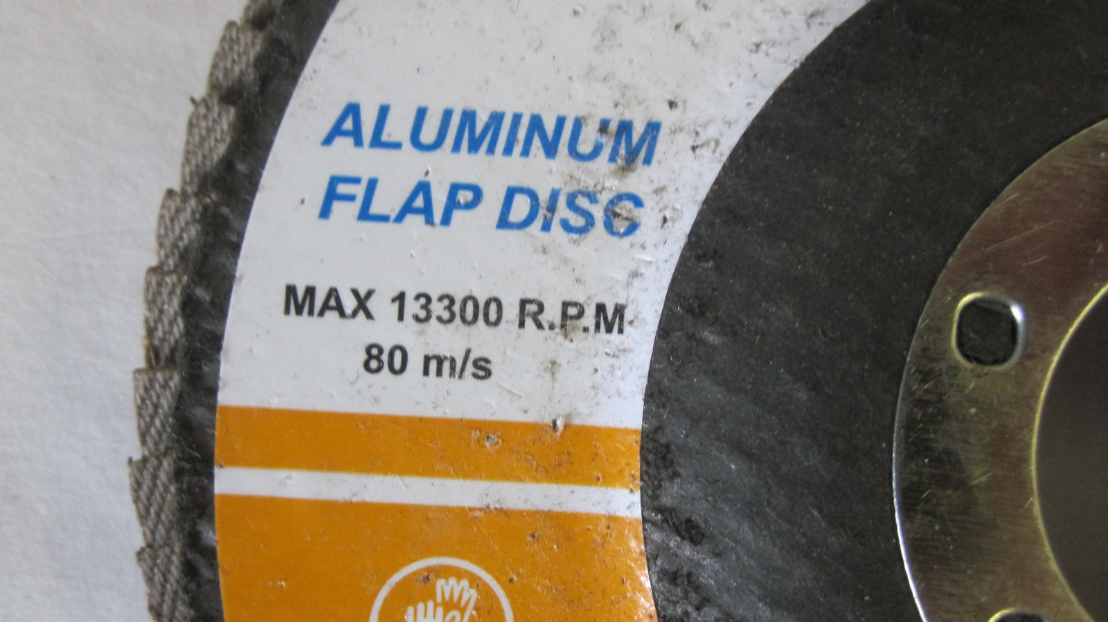Lot of 17 Aluminum Flap Discs 4-1/2″ x 7/8″ 40 Grit 13300 Max RPM 80 m/s EN13743