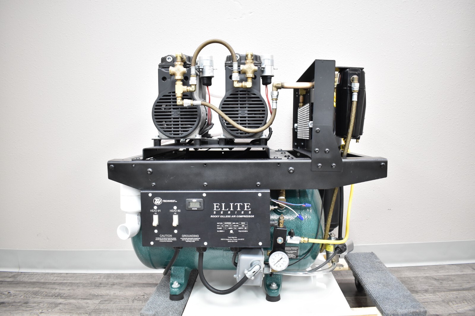 Tech West 1.5HP Elite Series Rocky Oilless Air Compressor (2-3 User) LOW HOURS