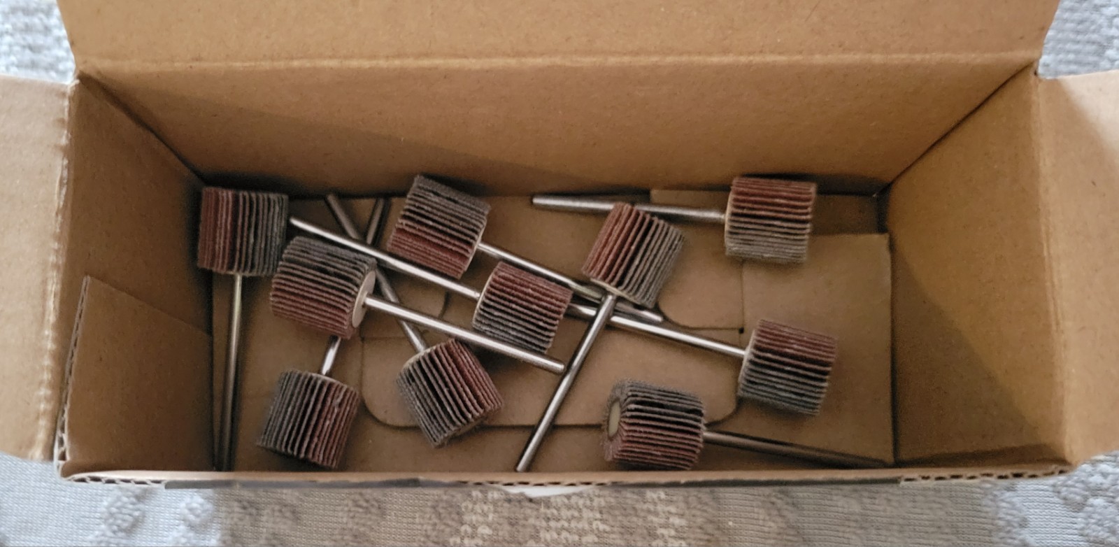 Box of 10 Blackstone 5/8″ x 5/8″ 120 Grit 1/8″ Shank Mounted Flap Sanding Wheel