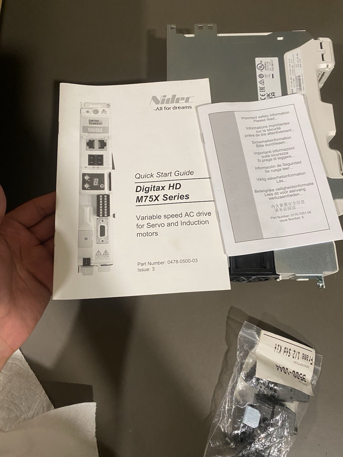 Control Techniques Digitax HD M751-024 00060A 2.2KW AC Servo Drive
